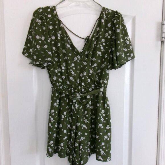 MIAMI Olive Army Green & White Floral Fit and Flare Romper S Surplice Tie Belt - Picture 1 of 12